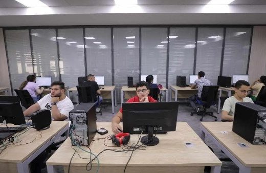 6402101893998202607170225442544 وزير التعليم العالي مؤشرات تنسيق جامعة الأزهر 2026.. الطب 93.69% والذكاء الاصطناعي 84.62% موقع في الجامعة