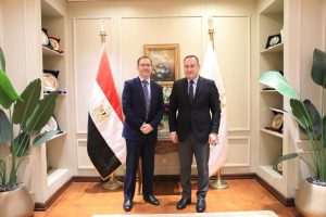 مصر وبريطانيا يبحثان تطوير التعاون في التعليم العالي والابتكار والتكنولوجيا