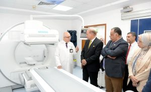 جامعة المنصورة تُشغّل جهاز "جاما كاميرا SPECT" 
