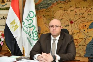 محافظ الفيوم يهنئ الأول على الجمهورية في دبلوم المدارس الفنية 