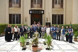 FB IMG 1783749730984 المقر الجديد لشئون ودعم الطلاب الوافدين بجامعة القاهرة افتتاح المقر الجديد لشئون ودعم الطلاب الوافدين بجامعة القاهرة لتعزيز جودة الخدمات.. تفاصيل موقع في الجامعة