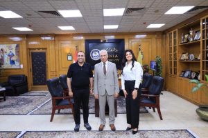 جامعة المنيا تبحث تعزيز التعاون مع جامعة اللوتس وتدريب الطلاب بالمستشفيات الجامعية