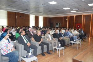 رئيس جامعة بنها يؤكد أهمية التدريب التقني 