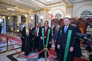 FB IMG 1784224933775 جامعة القاهرة تحتفل بمئوية كلية العلوم جامعة القاهرة تحتفل بمئوية كلية العلوم.. تدشين الكتاب التذكاري والموقع الإلكتروني وتكريم رواد الكلية موقع في الجامعة