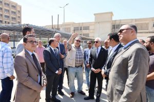 رئيس جامعة المنيا يتفقد مجمع الاستقبال والطوارئ ويعلن إنشاء مستشفى جديد للحروق والسموم بسعة 500 سرير 7 رئيس جامعة المنيا يتفقد مجمع الاستقبال والطوارئ