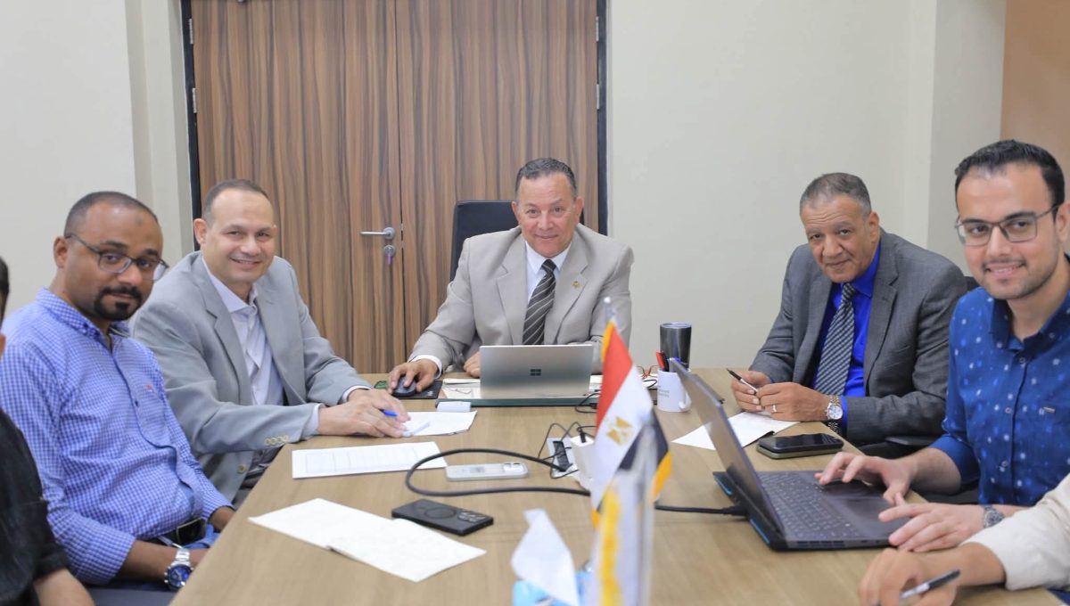 FB IMG 1784480157563 جامعة المنصورة الجديدة تنهي تنسيق الشهادات المعادلة جامعة المنصورة الجديدة تنهي تنسيق الشهادات المعادلة وتفتح باب استكمال إجراءات القبول للطلاب المرشحين موقع في الجامعة