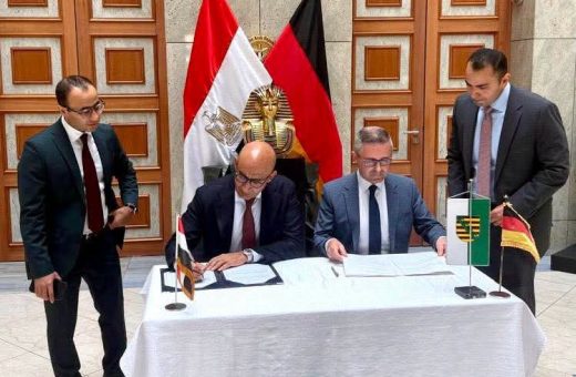 FB IMG 1784568965736 1 وزير التعليم شراكة مصرية ألمانية جديدة.. وزير التعليم يوقع خطاب نوايا مع ولاية ساكسونيا لتطوير التعليم الفني موقع في الجامعة
