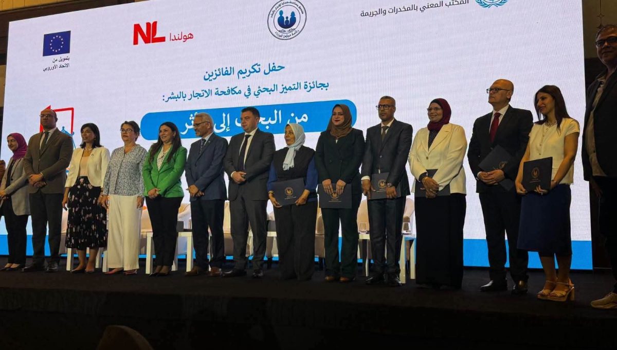 جامعة عين شمس تفوز بجائزتين في التميز البحثي 