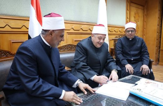 وكيل الأزهر يعتمد نتيجة شهادات البعوث الإسلامية 2026