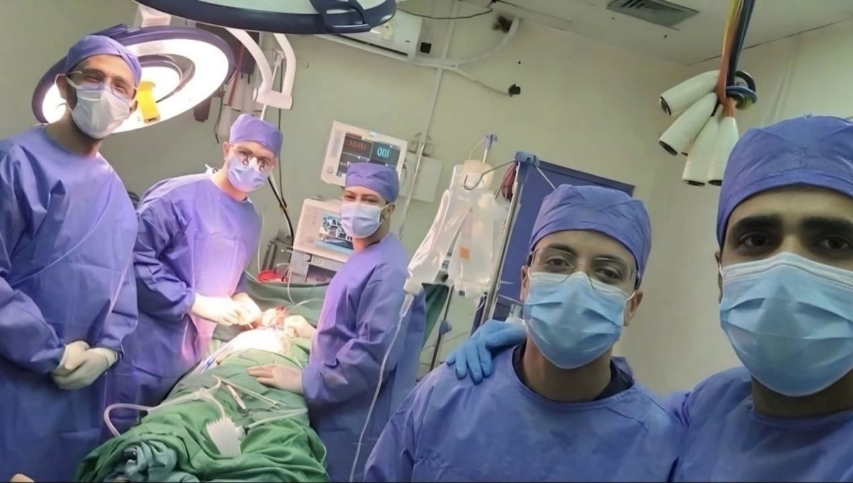 مستشفى الطوارئ بجامعة المنصورة تنقذ مريضًا من الموت