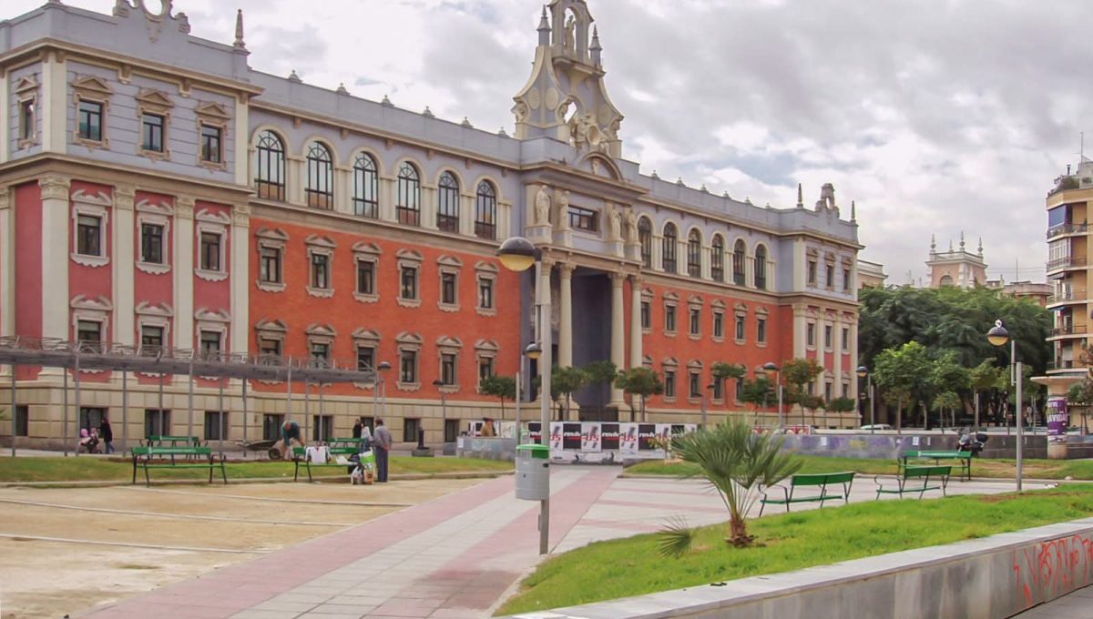 جامعة بنها تعلن فتح باب التقديم لمنحة Erasmus+ KA171 