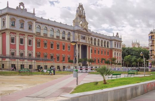 جامعة بنها تعلن فتح باب التقديم لمنحة Erasmus+ KA171 