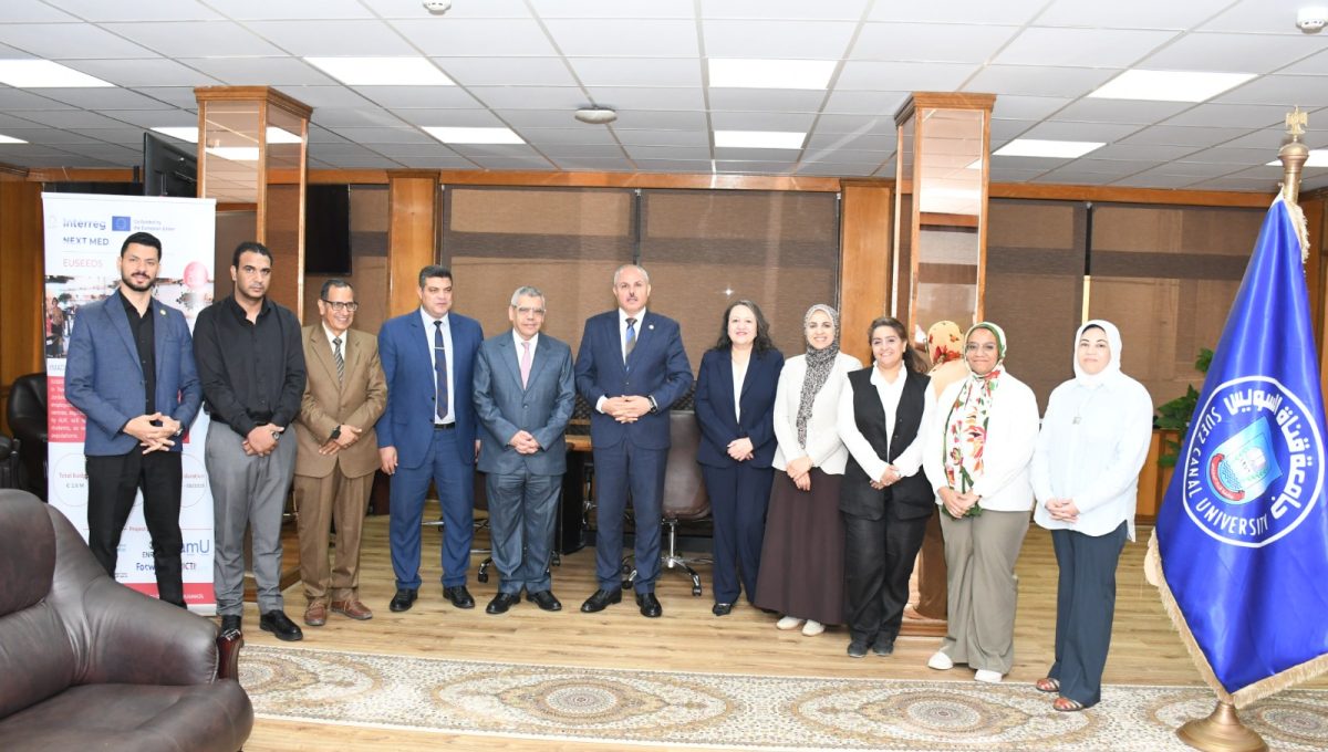 IMG 20260701 WA0208 جامعة قناة السويس تستعد لإطلاق مركز دولي جامعة قناة السويس تستعد لإطلاق مركز دولي لتنمية المهارات وريادة الأعمال بالشراكة مع 24 جامعة موقع في الجامعة