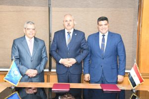 IMG 20260701 WA0220 جامعة قناة السويس توقع اتفاقية مع مركز العماد جامعة قناة السويس توقع اتفاقية مع مركز العماد بالإمارات لتقديم برامج الدراسات العليا عن بُعد موقع في الجامعة