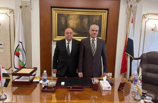 جامعة أسوان ونادي قضاة مصر يبحثان إطلاق برامج متخصصة 