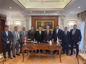 IMG 20260702 WA0226 جامعة أسوان ونادي قضاة مصر يبحثان إطلاق برامج متخصصة جامعة أسوان ونادي قضاة مصر يبحثان إطلاق برامج متخصصة لدعم العدالة الرقمية والتحول الرقمي موقع في الجامعة
