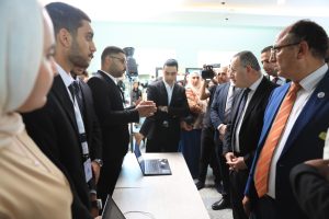 IMG 20260705 WA0079 وزير التعليم العالي يدشن حلوان بلس جونيور من قلب جامعة حلوان الأهلية.. وزير التعليم العالي يدشن "حلوان بلس جونيور" والموقع الإلكتروني الجديد موقع في الجامعة