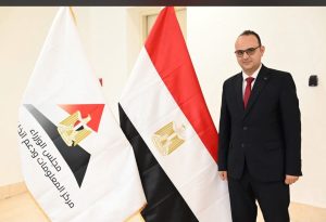 رئيس جامعة سوهاج يجدد تكليف سامح نصحي مديرًا لخدمة المواطنين ومشرفًا على المراسم 3 رئيس جامعة سوهاج يجدد تكليف سامح نصحي مديرًا لخدمة المواطنين ومشرفًا على المراسم