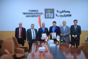 جامعة طيبة التكنولوجية تحتفل بتخريج أول دفعة من طلابها.. وشراكات جديدة لدعم التدريب وسوق العمل 2 جامعة طيبة التكنولوجية تحتفل بتخريج أول دفعة من طلابها