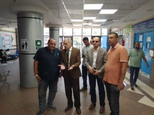 IMG 20260714 WA0137 رئيس جامعة أسوان يؤكد انتظام العمل بالمستشفيات بعد حريق المبنى الإداري.. رئيس جامعة أسوان يؤكد انتظام العمل بالمستشفيات ويوجه بسرعة إعادة التأهيل موقع في الجامعة