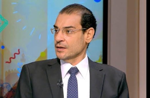 أحمد عبدالغني، رئيس الإدارة المركزية لشئون الطلاب الوافدين والمشرف على مبادرة وموقع ادرس في مصر