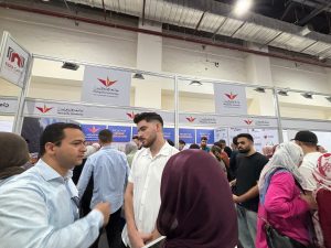 IMG 20260729 WA0003 إقبال كبير على جناح جامعة هليوبوليس في معرض EDU Gate إقبال كبير على جناح جامعة هليوبوليس في معرض EDU Gate للتعليم العالي.. صور موقع في الجامعة