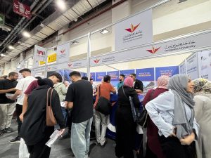 IMG 20260729 WA0006 إقبال كبير على جناح جامعة هليوبوليس في معرض EDU Gate إقبال كبير على جناح جامعة هليوبوليس في معرض EDU Gate للتعليم العالي.. صور موقع في الجامعة