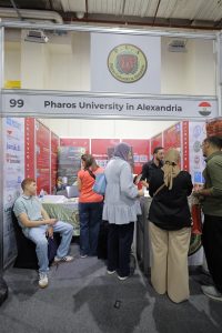 حضور مميز لجامعة فاروس بالإسكندرية في معرض EDU Gate وسط إقبال واسع من الطلاب 2 جامعة فاروس بالإسكندرية في معرض EDU Gate