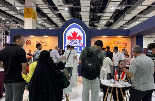 IMG 20260729 WA0159 القبول المبكر ومصروفات جامعة هليوبوليس إقبال لافت على جناح الجامعة الكندية بالأهرام خلال مشاركتها في معرض EDU Gate للتعليم العالي موقع في الجامعة