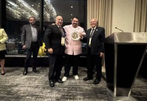 IMG 4782 نقابة المعلمين نقابة المعلمين تبحث تعزيز التعاون الدولي خلال زيارة نقابة أوريجون التعليمية بأمريكا موقع في الجامعة