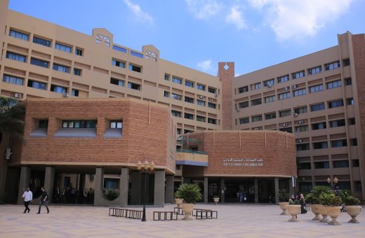 IMG 5616 كلية الصيدلة بجامعة فاروس لطلاب الثانوية العامة.. برامج ومزايا الدراسة بكلية الصيدلة بجامعة فاروس 2026-2027 موقع في الجامعة