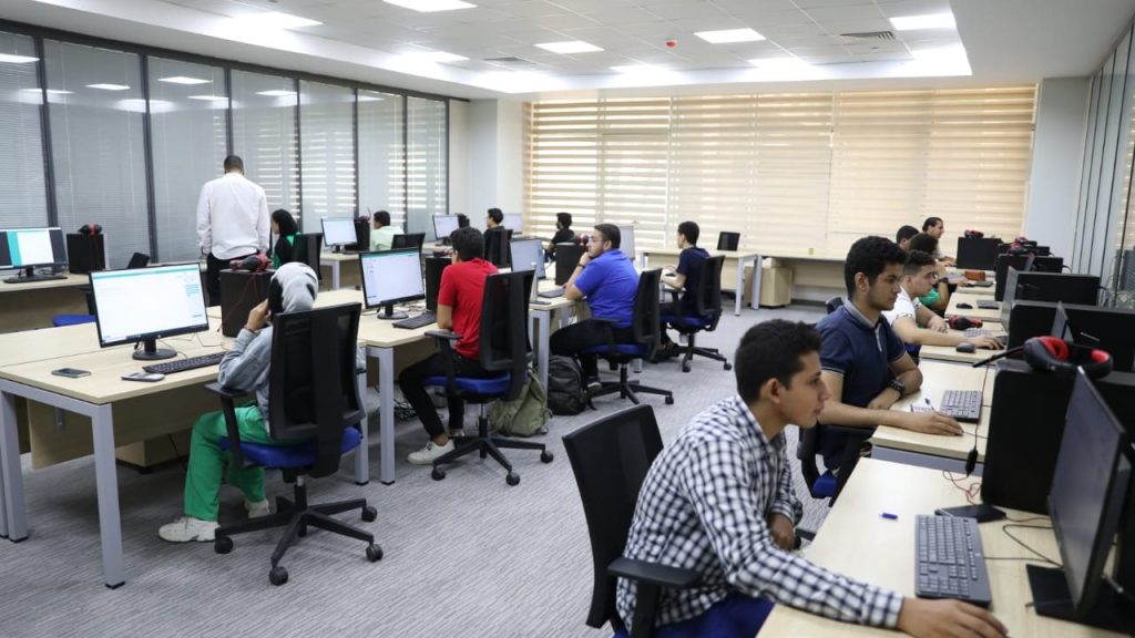 المرحلة الأولى لتنسيق قبول طلاب