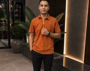 IMG ٢٠٢٦٠٧٠٩ ١٩٣٧٢١ محافظ الفيوم يهنئ الأول على الجمهورية في دبلوم محافظ الفيوم يهنئ الأول على الجمهورية في دبلوم المدارس الفنية المتقدمة الصناعية موقع في الجامعة