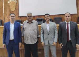 طلاب زراعة بنها يطورون أول نظام ذكي لإدارة خلايا النحل بتقنيات إنترنت الأشياء والتحكم الآلي 2 IMG ٢٠٢٦٠٧١١ ٢١٥٣٤٤ طلاب زراعة بنها يطورون أول نظام ذكي لإدارة خلايا طلاب زراعة بنها يطورون أول نظام ذكي لإدارة خلايا النحل بتقنيات إنترنت الأشياء والتحكم الآلي موقع في الجامعة