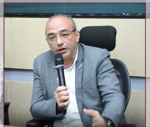 IMG ٢٠٢٦٠٧١٥ ١٧٣٩٢٦ مستشفيات جامعة عين شمس تطلق مبادرة لتدريب أطباء مستشفيات جامعة عين شمس تطلق مبادرة لتدريب أطباء الامتياز عبر منصة AMBOSS العالمية موقع في الجامعة