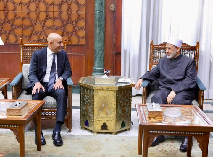 IMG ٢٠٢٦٠٧٣١ ٢٠٢٤٥١ بدء تحويل الطلاب بين الأزهر والتربية والتعليم 2026 بدء تحويل الطلاب بين الأزهر والتربية والتعليم 2026/2027.. اعرف الشروط والفئات المسموح لها موقع في الجامعة