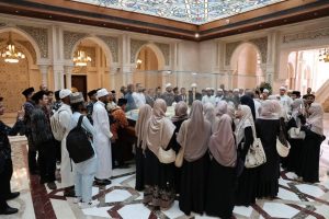 fd346089 1234 40ea 9b98 89ce5dd64cc4 منحة المجلس الأعلى للشئون الإسلامية وزير الأوقاف لخريجي منحة المجلس الأعلى للشئون الإسلامية: أنتم سفراء للأزهر الوسطي في أوطانكم موقع في الجامعة