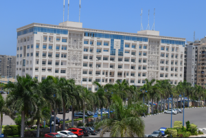 جامعة فاروس