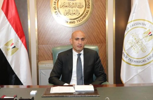 التعليم تعلن أسعار الكتب المدرسية للمدارس الخاصة والدولية واليابانية