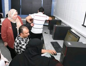 1785951996951 أكثر من 1000 طالب وطالبة بمعامل تنسيق جامعة عين شمس أكثر من 1000 طالب وطالبة بمعامل تنسيق جامعة عين شمس في أول أيام المرحلة الأولى للقبول بالجامعات موقع في الجامعة