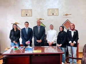 بعد منافسة 68 جامعة من 16 دولة.. حقوق عين شمس تتأهل لنهائيات المحكمة الصورية بالدوحة 2 حقوق عين شمس تتأهل لنهائيات المحكمة الصورية بالدوحة
