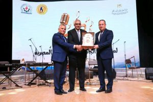 رئيس جامعة السويس: مهرجان «طرب» كشف عن مواهب فنية واعدة بين طلاب الجامعات