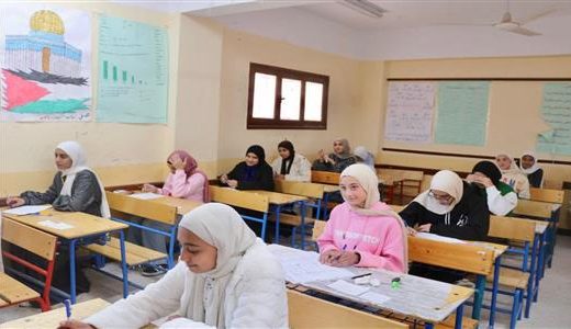 من يحق لهم إعادة امتحانات الثانوية العامة 2026