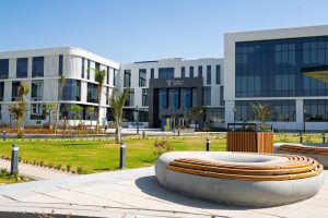 268301 جامعة باديا . بدء الدراسة بكلية الفنون الجميلة جامعة باديا عميدة فنون جميلة جامعة باديا تكشف لـ«في الجامعة»: 6 برامج تواكب وظائف المستقبل.. والذكاء الاصطناعي شريك للإبداع وليس بديلًا عن الفنان| حوار موقع في الجامعة