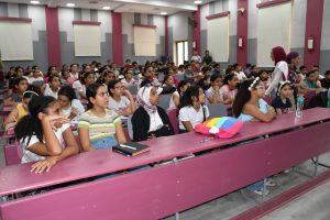 أطفال جامعة الطفل