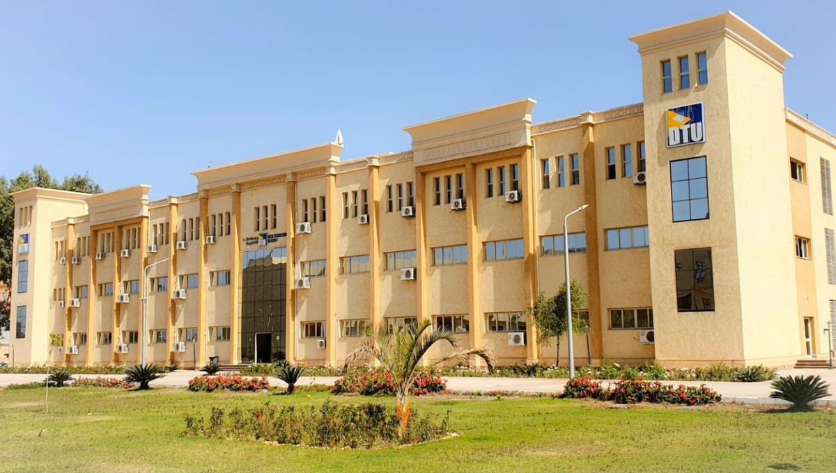 7f2a3dad 21ee 4610 bc50 0b5639caf9b5 جامعة الدلتا التكنولوجية إنجاز عالمي جديد.. جامعة الدلتا التكنولوجية تحصد ميداليتين برونزيتين و4 جوائز تميز في الصين موقع في الجامعة