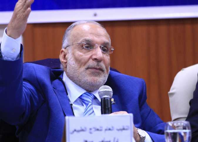 886048 0 نقابة العلاج الطبيعي نقابة العلاج الطبيعي: التكليف أصبح حسب احتياجات سوق العمل.. وتطالب بغلق الكليات غير المرخصة وتقليص الأعداد موقع في الجامعة