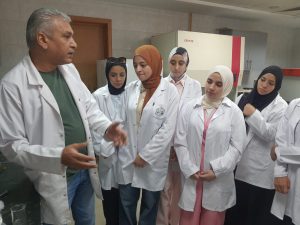 من الدراسة إلى المعمل.. تدريب طلاب علوم التغذية بجامعة العاصمة على أحدث أساليب تحليل الأغذية 5 9ee3a360 e03f 4c40 a8fa cc9766a4a811 طلاب علوم التغذية بجامعة العاصمة من الدراسة إلى المعمل.. تدريب طلاب علوم التغذية بجامعة العاصمة على أحدث أساليب تحليل الأغذية موقع في الجامعة