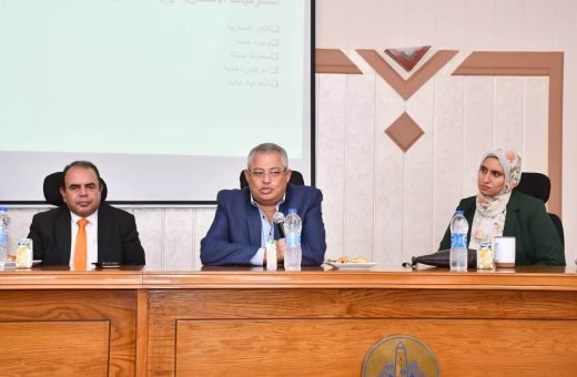 جامعة عين شمس تؤهل مشرفي المدن الجامعية 