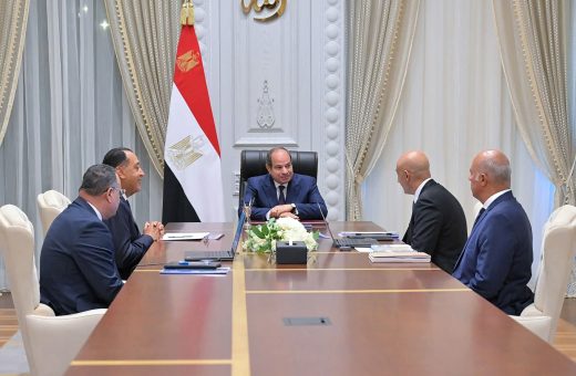 السيسي يوجه بتغيير خريطة القبول بالجامعات.. زيادة أعداد الحاسبات والذكاء الاصطناعي وخفض بعض تخصصات الأدبي